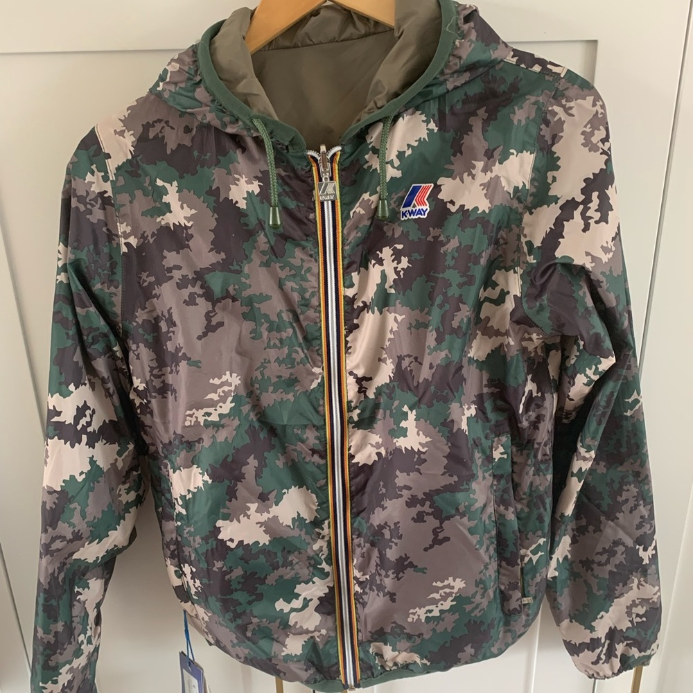 NWT K-way reversible jacket size small camo tan